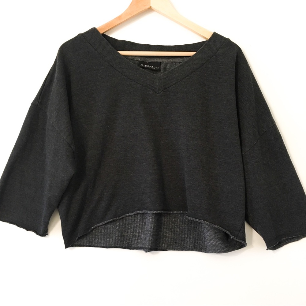 Crop top ~Cotton On Size: S ~V-neck